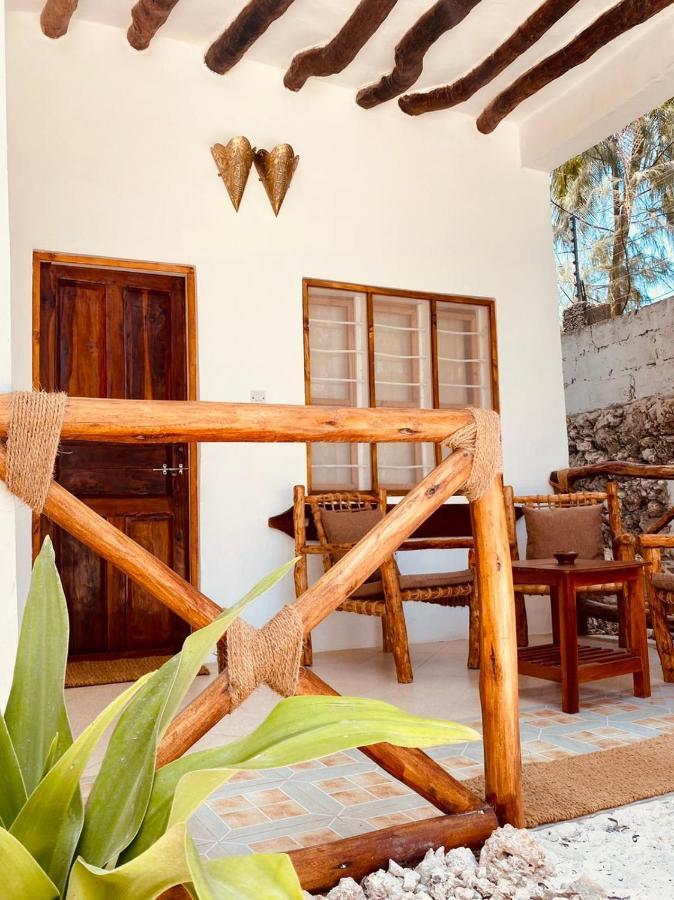 Helwas Zanzibar Beach Hotel Буэхуу Экстерьер фото