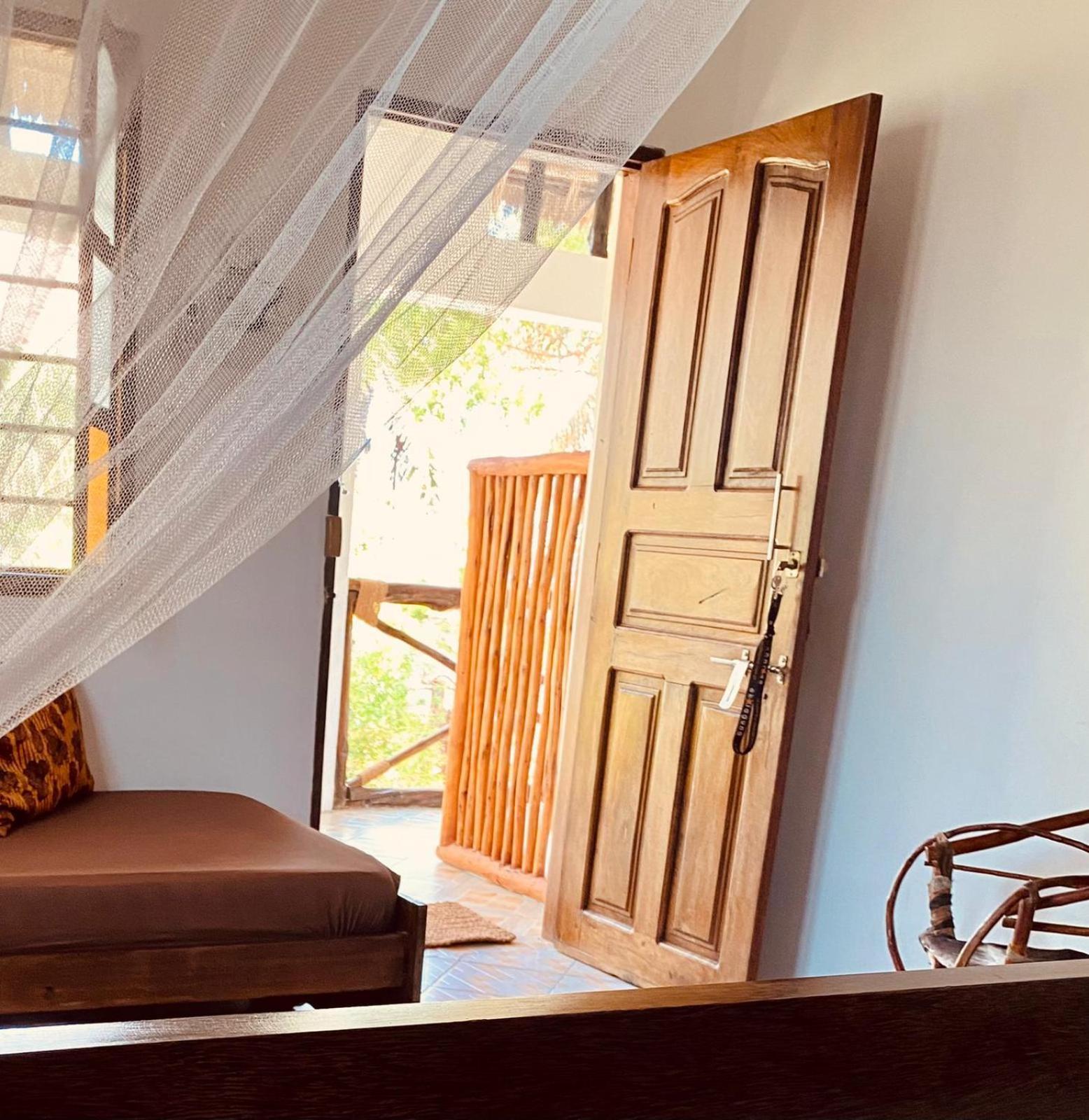 Helwas Zanzibar Beach Hotel Буэхуу Экстерьер фото