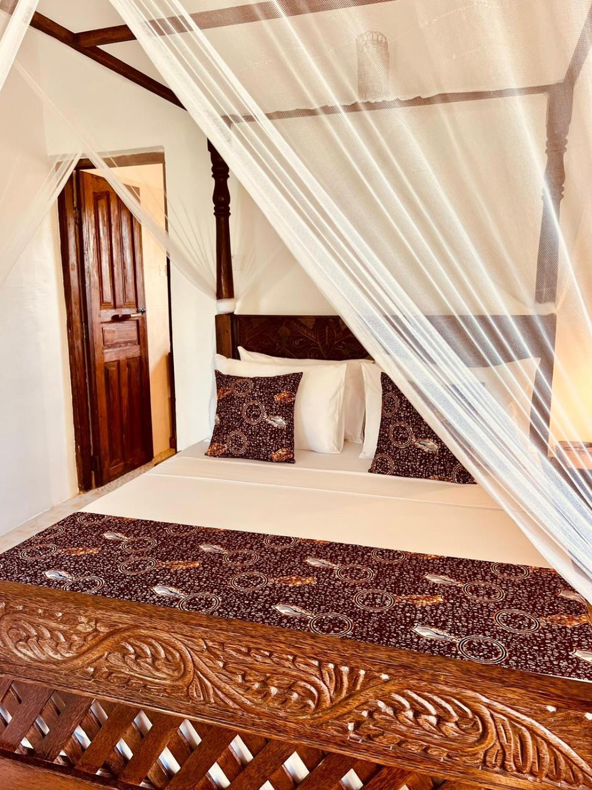 Helwas Zanzibar Beach Hotel Буэхуу Экстерьер фото